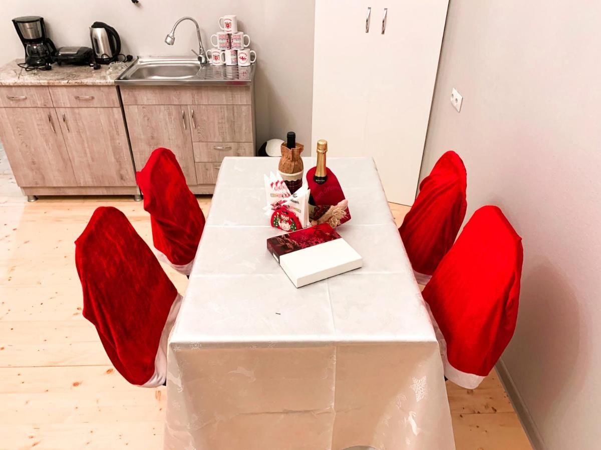 Отель Liberty Square Apartment Тбилиси-17
