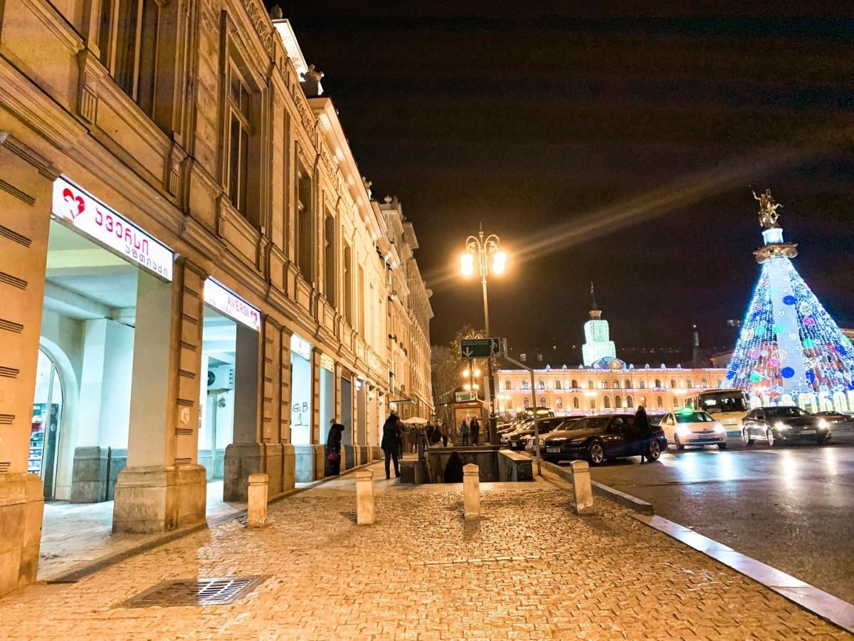Отель Liberty Square Apartment Тбилиси-32